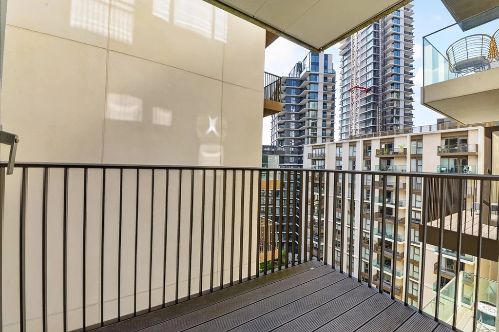 1 bedroom apartments/flats for sale in Fountain Park Way, White City - W12 view 12