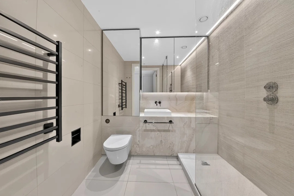 1 bedroom apartments/flats for sale in Fountain Park Way, White City - W12 view 6