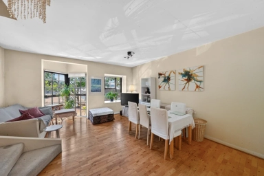 Rope Street, Rotherhithe - SE16 view 9