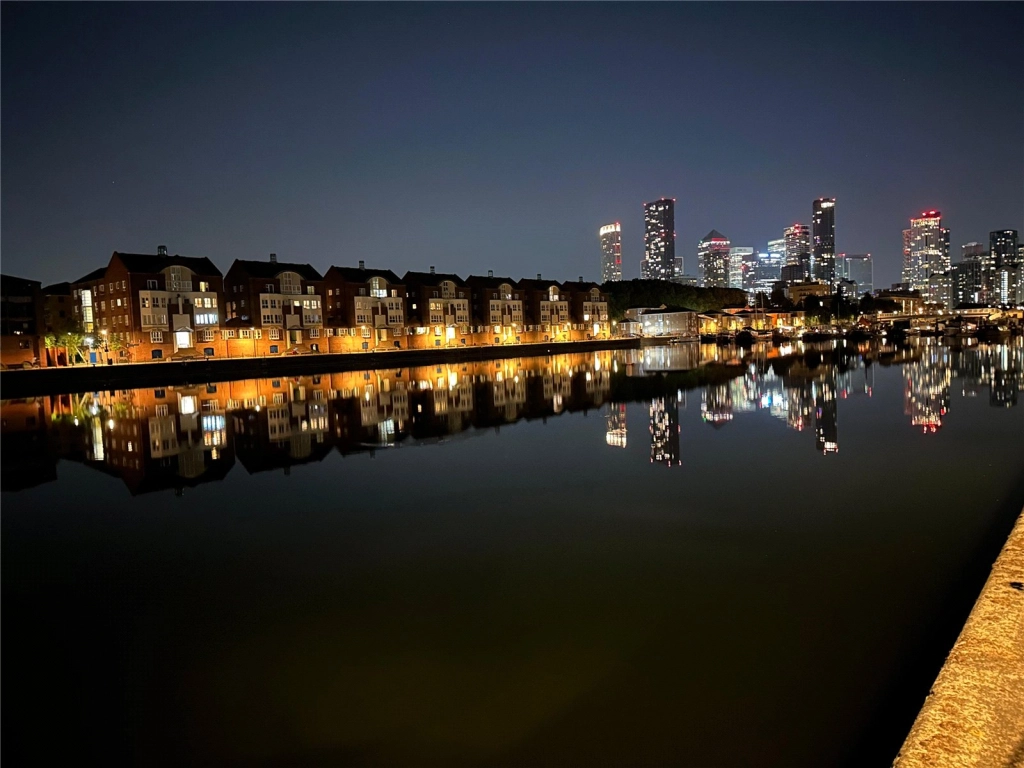 3 bedrooms houses for sale in Rope Street, Rotherhithe - SE16 view 23