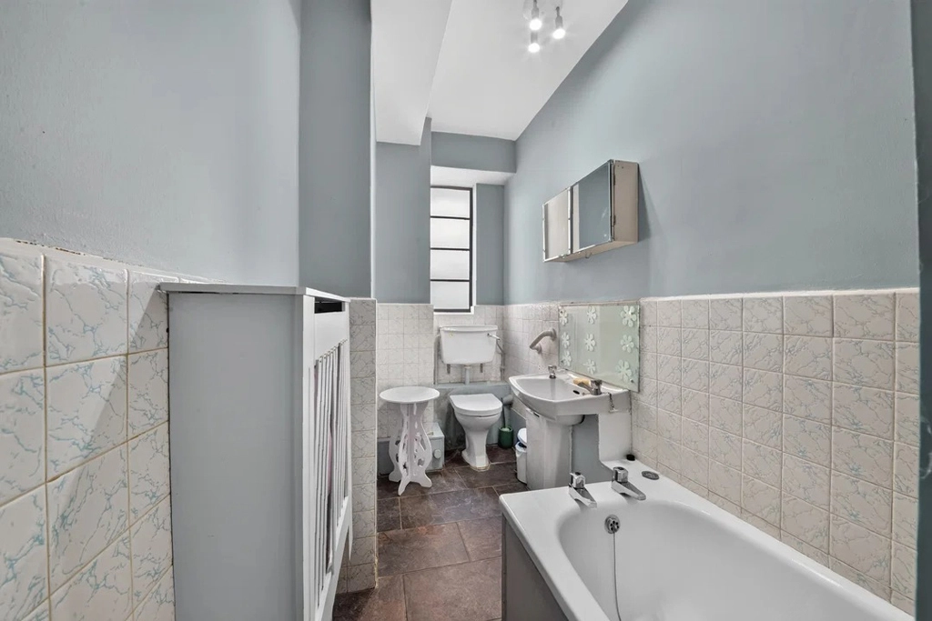Studio apartments/flats for sale in Sloane Avenue, Chelsea - SW3 view 5