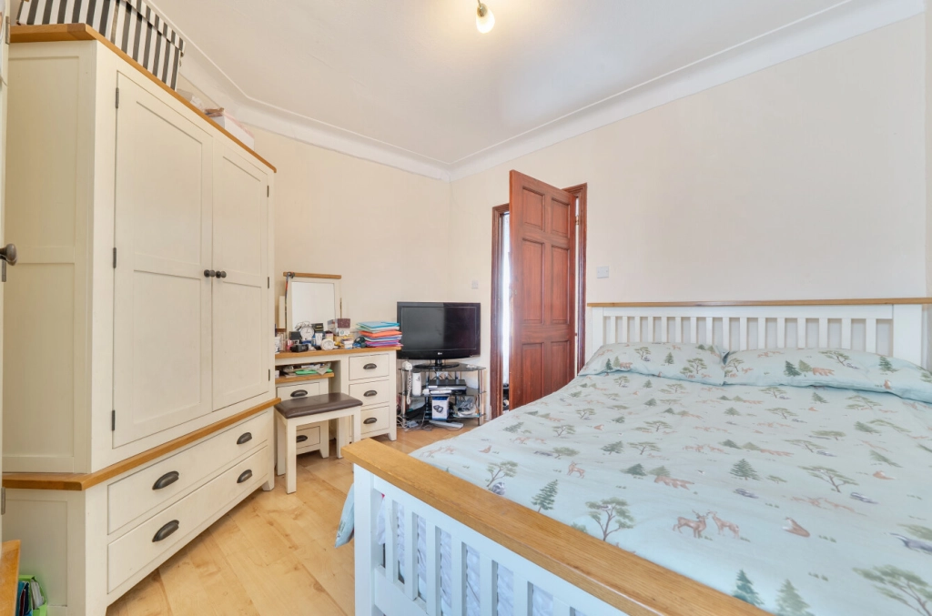 2 bedrooms apartments/flats for sale in Oakdale Road, Leytonstone - E11 view 10