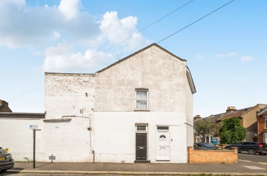 Oakdale Road, Leytonstone - E11 view 14