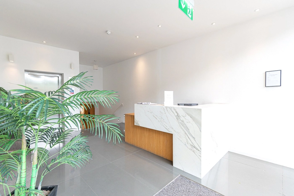1 bedroom apartments/flats for sale in Kensington Church Street, London - W8 view 15