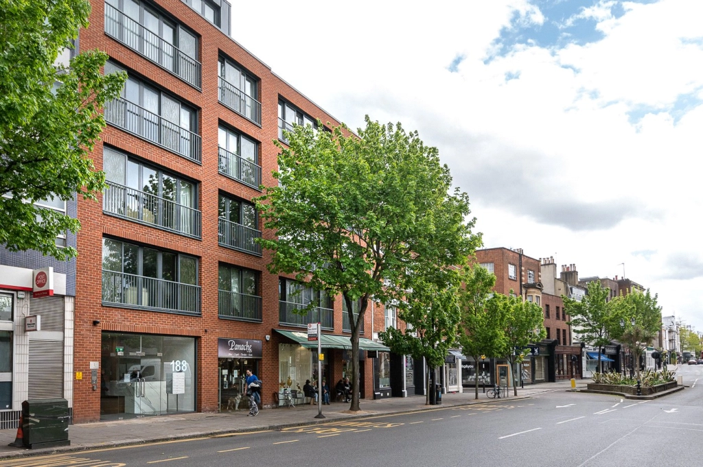 1 bedroom apartments/flats for sale in Kensington Church Street, London - W8 view 17