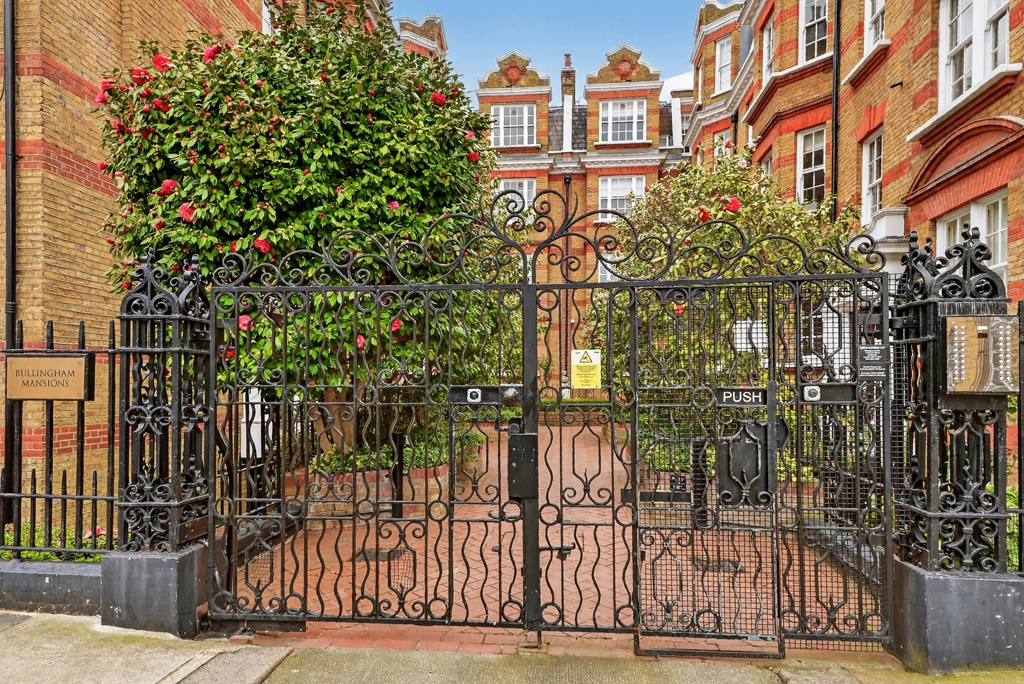 3 bedrooms apartments/flats for sale in Kensington Church Street, Kensington - W8 view 20
