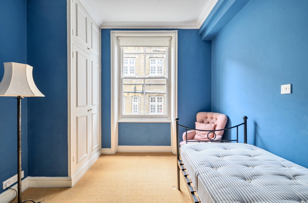 3 bedrooms apartments/flats for sale in Kensington Church Street, Kensington - W8 view 24