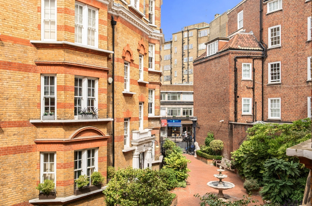 3 bedrooms apartments/flats for sale in Kensington Church Street, Kensington - W8 view 8