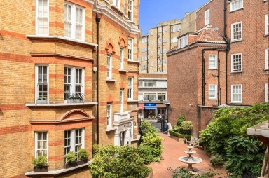 Kensington Church Street, Kensington - W8 view 8