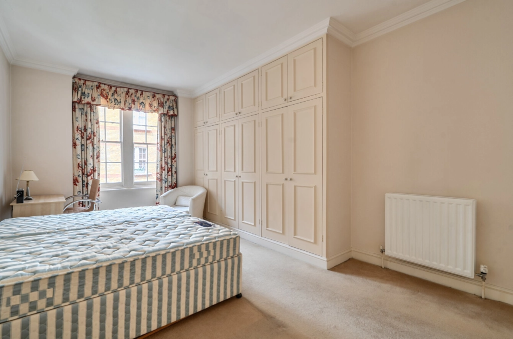 3 bedrooms apartments/flats for sale in Kensington Church Street, Kensington - W8 view 21