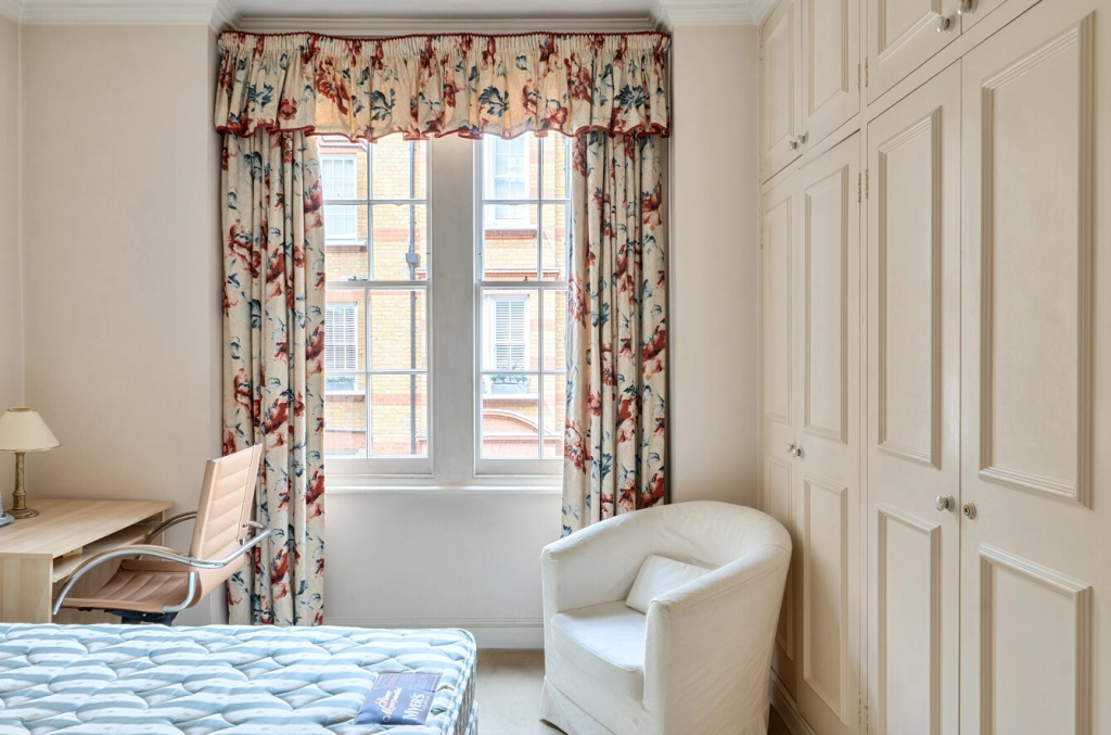 3 bedrooms apartments/flats for sale in Kensington Church Street, Kensington - W8 view 22