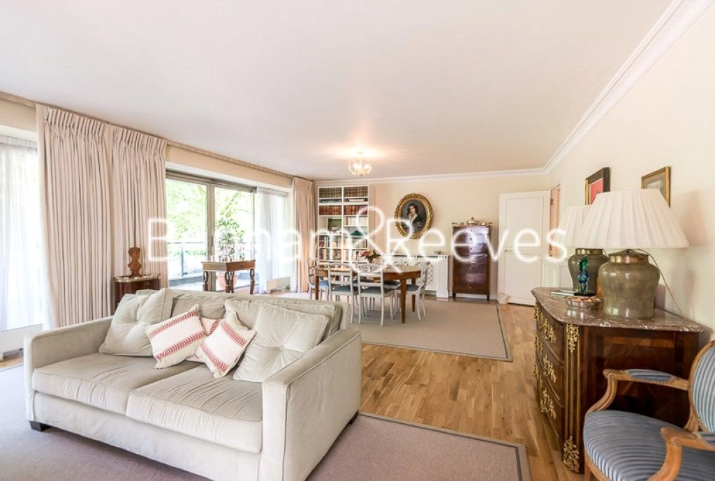 4 bedrooms apartments/flats for sale in Hyde Park Gate - SW7 view 5