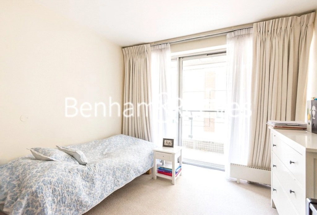 4 bedrooms apartments/flats for sale in Hyde Park Gate - SW7 view 9