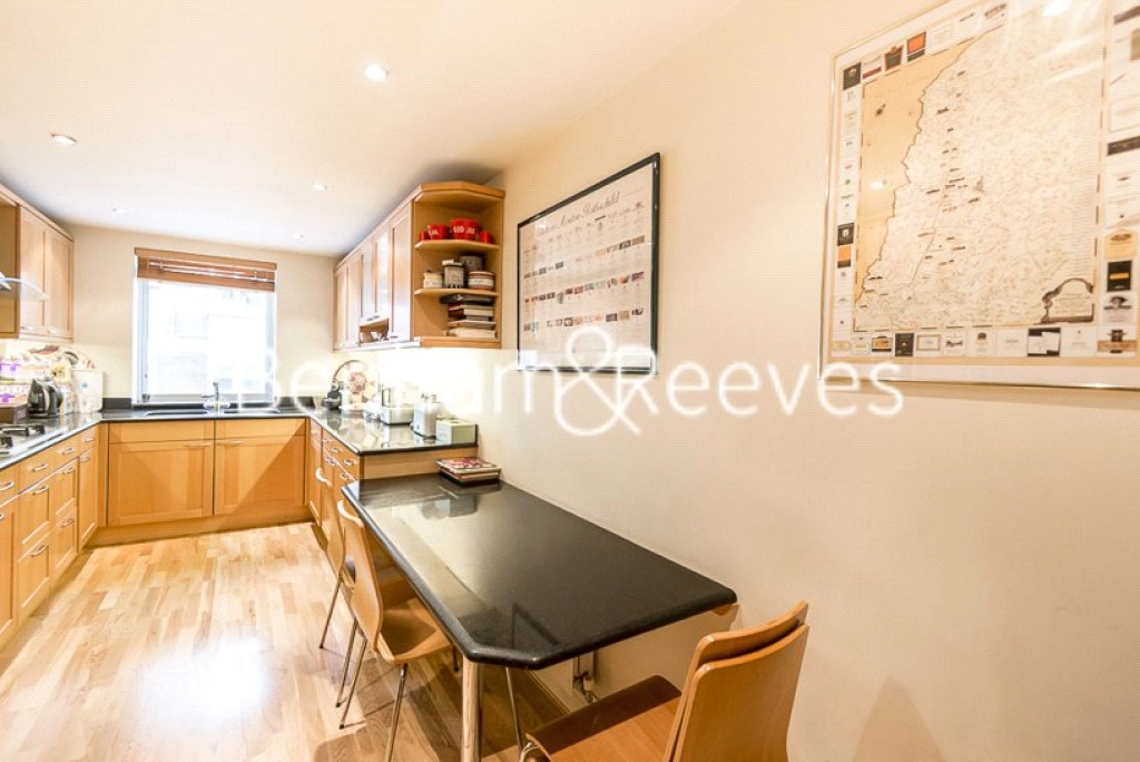 4 bedrooms apartments/flats for sale in Hyde Park Gate - SW7 view 13