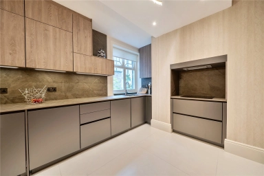 Abingdon Court - W8 view 24