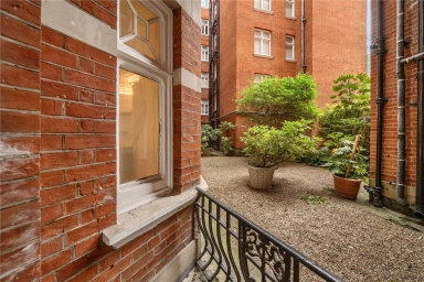 Abingdon Court - W8 view 31