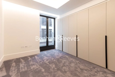 1 Lancer Square - W8 view 7