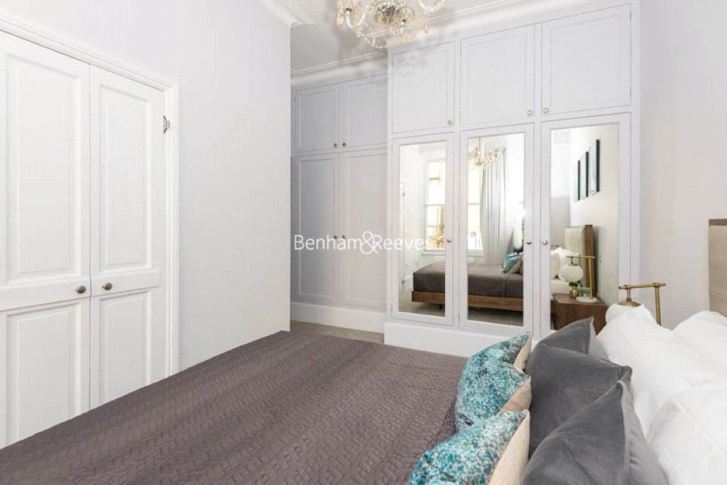 2 bedrooms apartments/flats for sale in Southwell Gardens - SW7 view 6