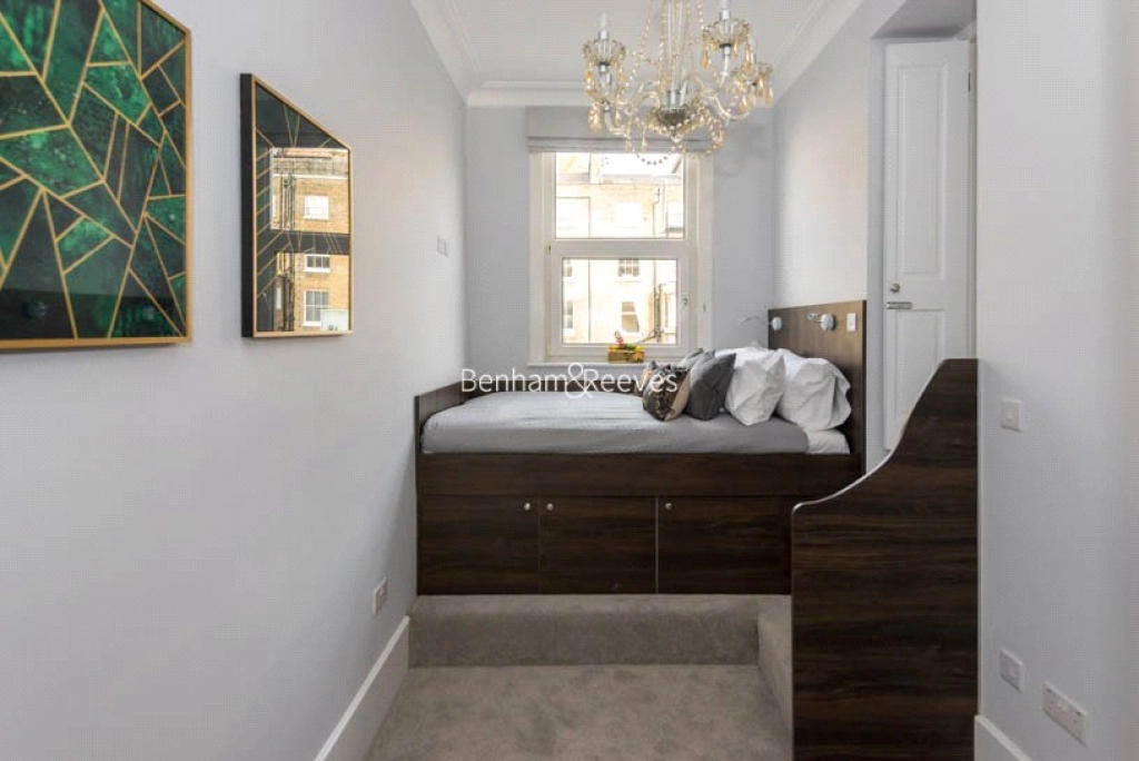 2 bedrooms apartments/flats for sale in Southwell Gardens - SW7 view 9
