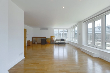 Warren House, Beckford Close - W14 view 2