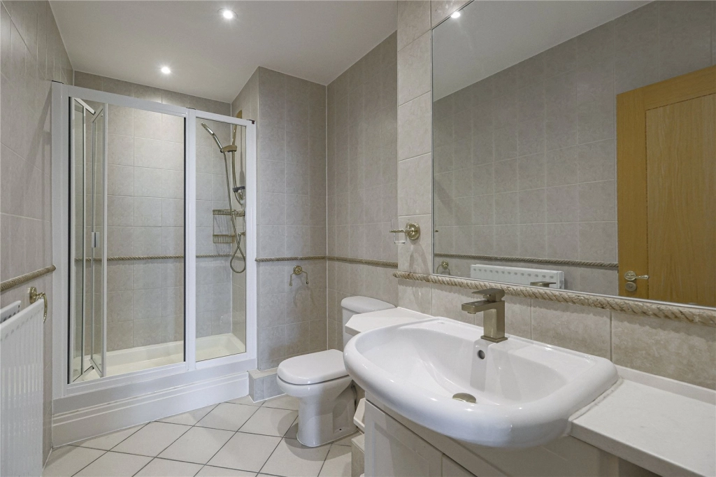 3 bedrooms apartments/flats for sale in Warren House, Beckford Close - W14 view 10