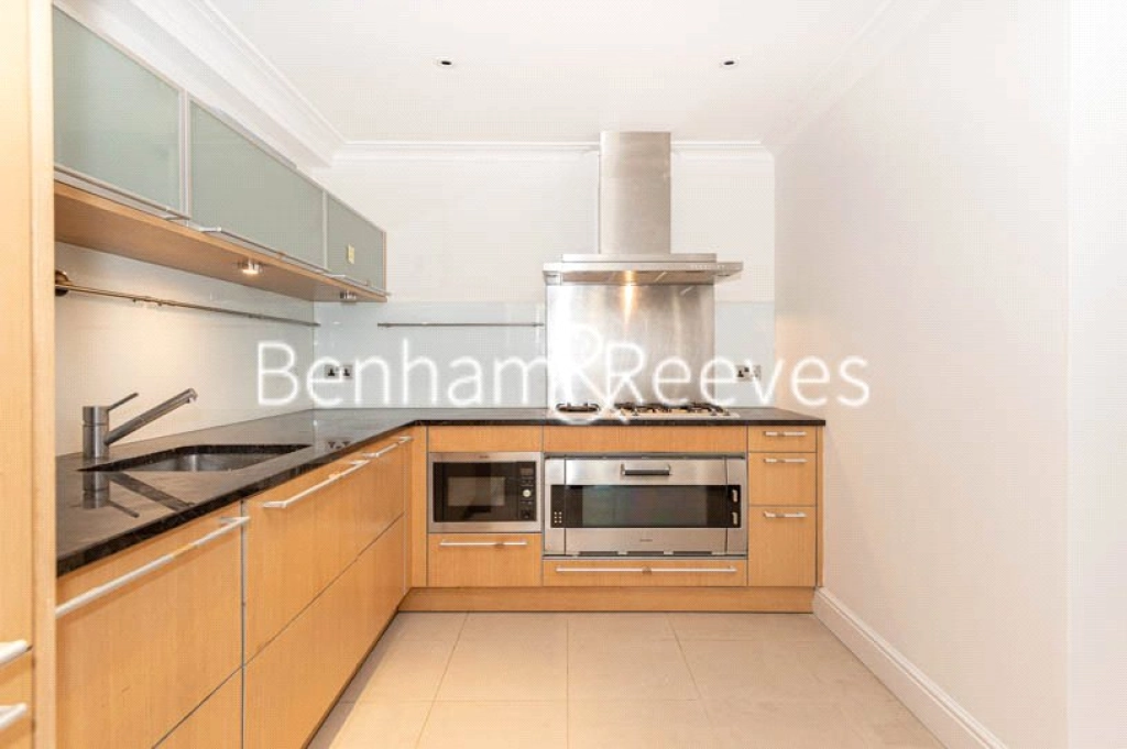 3 bedrooms apartments/flats for sale in Duchess Of Bedfords Walk - W8 view 11