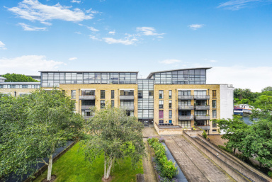 Ferry Lane, Brentford TW8 image 13