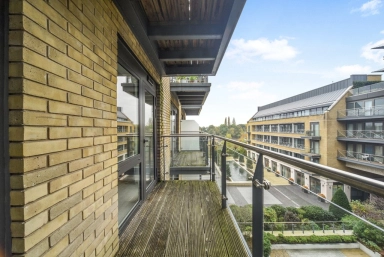 Kew Bridge Road, Brentford TW8 image 7