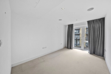 Kew Bridge Road, Brentford TW8 image 4