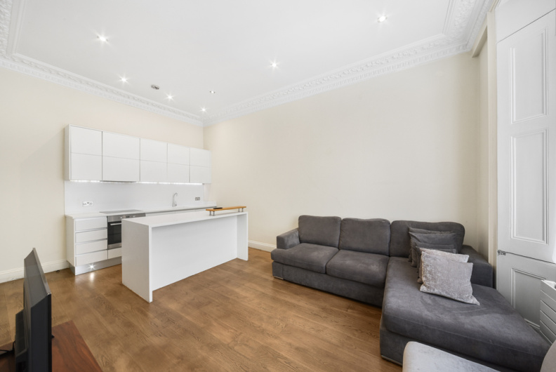 2 bedrooms apartments/flats for sale in Harcourt Terrace, Earl's Court - SW10 view 9