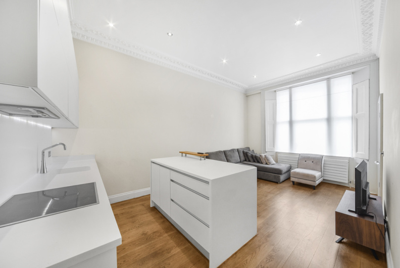 2 bedrooms apartments/flats for sale in Harcourt Terrace, Earl's Court - SW10 view 10