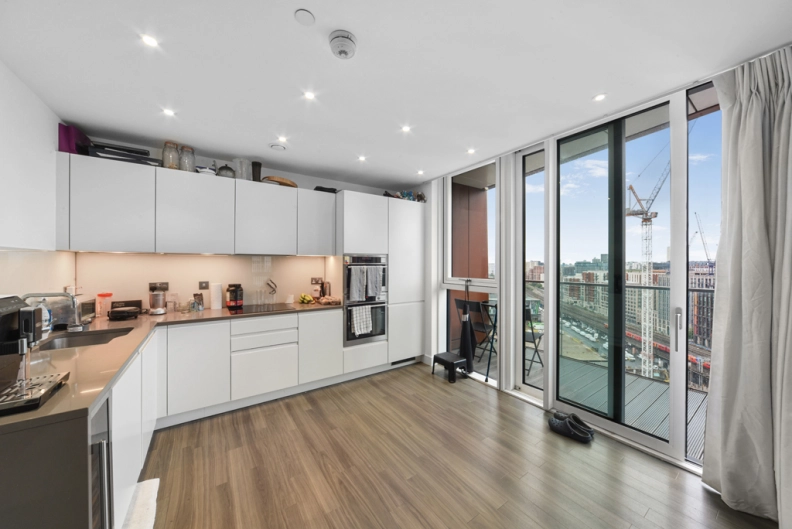 2 bedrooms apartments/flats for sale in Hebden Place, Nine Elms - SW8 view 2