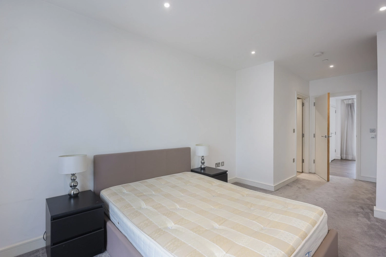 2 bedrooms apartments/flats to sale in Hebden Place, London-image 11