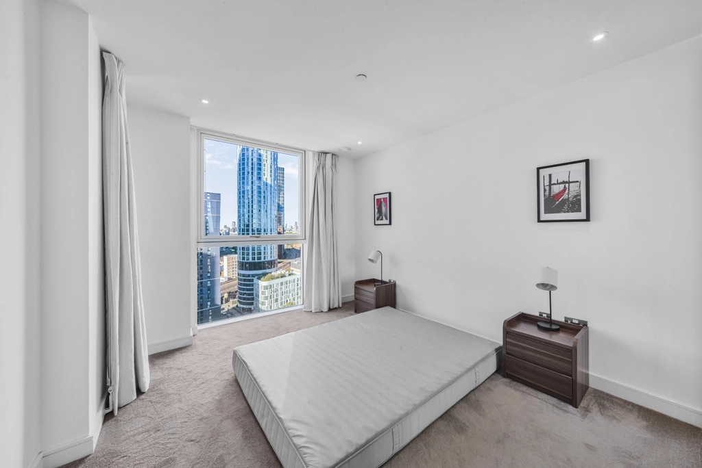 1 bedroom apartments/flats for sale in Hebden Place, Nine Elms - SW8 view 5