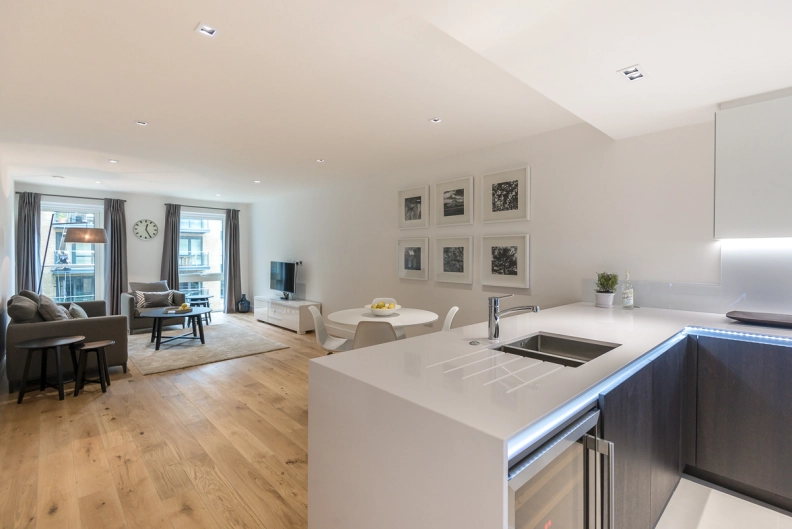 2 bedrooms apartments/flats for sale in Kew Bridge Road, Brentford - TW8 view 2