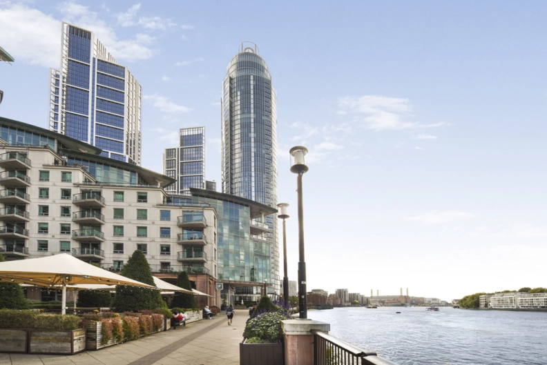 2 bedrooms apartments/flats for sale in St George Wharf, Vauxhall - SW8 view 15