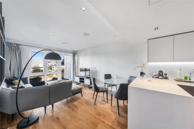 Kew Bridge Road, Brentford TW8 image 13