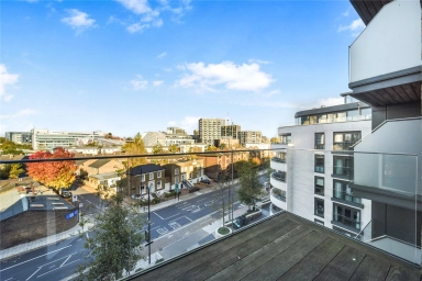Kew Bridge Road, Brentford TW8 image 7