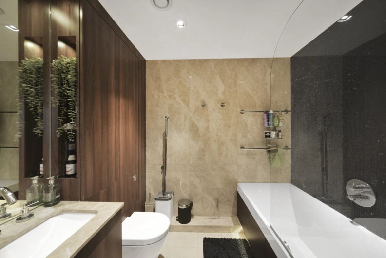 2 bedrooms apartments/flats to sale in Kew Bridge Road, Brentford-image 6