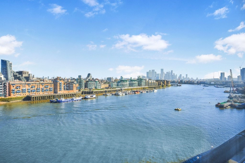 2 bedrooms apartments/flats for sale in Shad Thames, Bermondsey - SE1 view 2