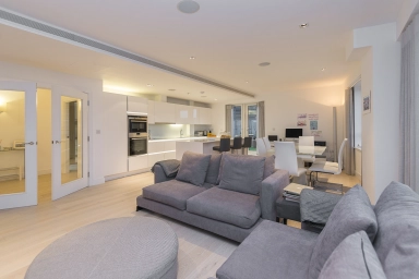 Kew Bridge Road, Brentford TW8 image 9
