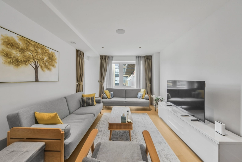 2 bedrooms apartments/flats to sale in Kew Bridge Road, Brentford-image 2