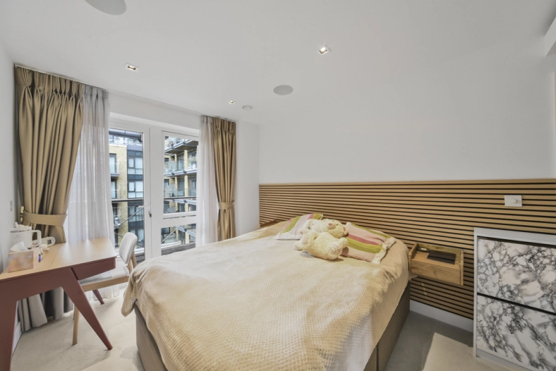 2 bedrooms apartments/flats to sale in Kew Bridge Road, Brentford-image 11