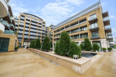Kew Bridge Road, Brentford TW8 image 15