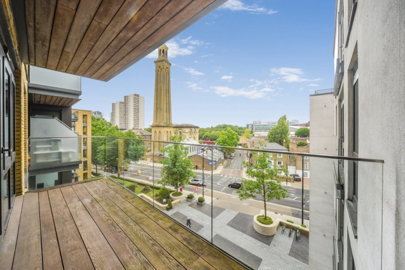 2 bedrooms apartments/flats to sale in Kew Bridge Road, Brentford-image 14