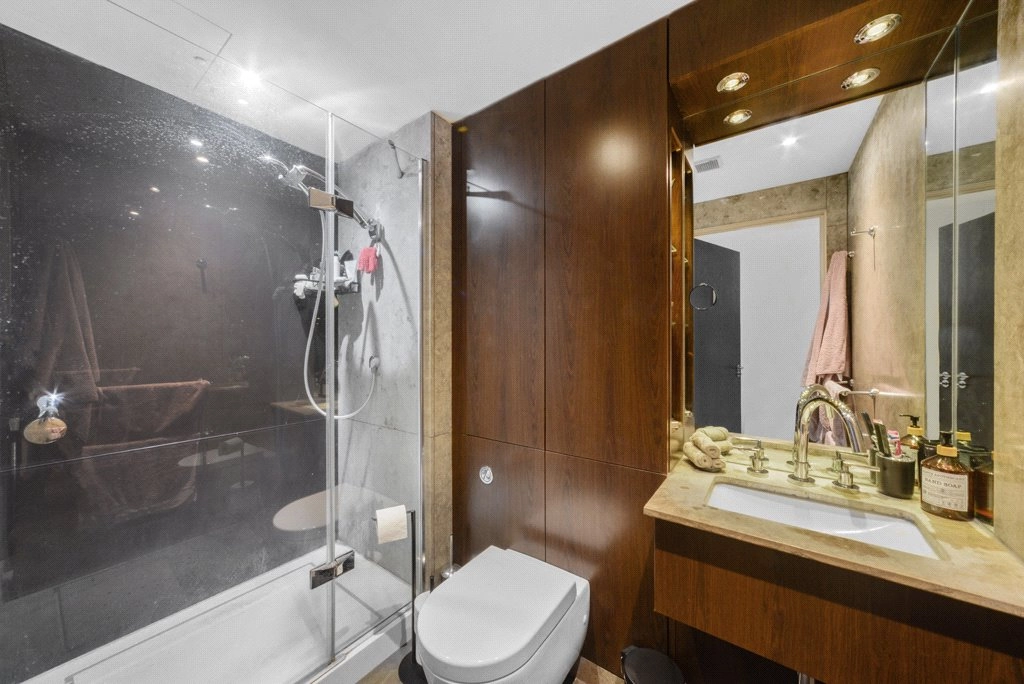 Studio apartments/flats for sale in Townmead Road, Fulham - SW6 view 7