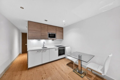 Townmead Road, London - SW6 view 4