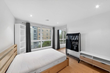 Townmead Road, London - SW6 view 9