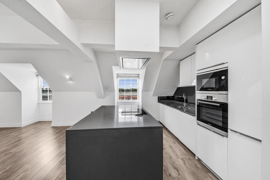 3 bedrooms apartments/flats for sale in Kew Bridge Road, Brentford - TW8 view 10