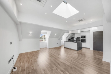 Kew Bridge Road, Brentford TW8 image 16